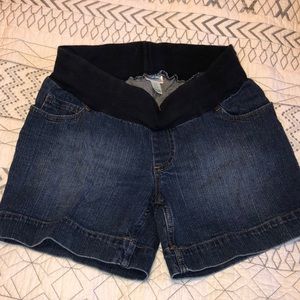 Motherhood Maternity shorts